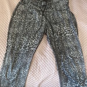 Danskin Now medium 8/10